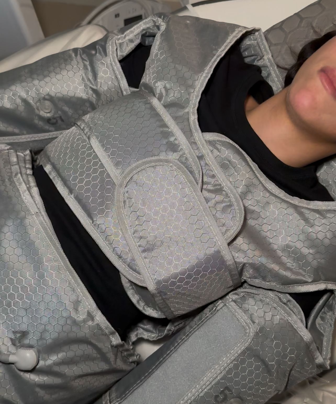 Infrared Body Sculpting Suit for Body Slimming & Detox